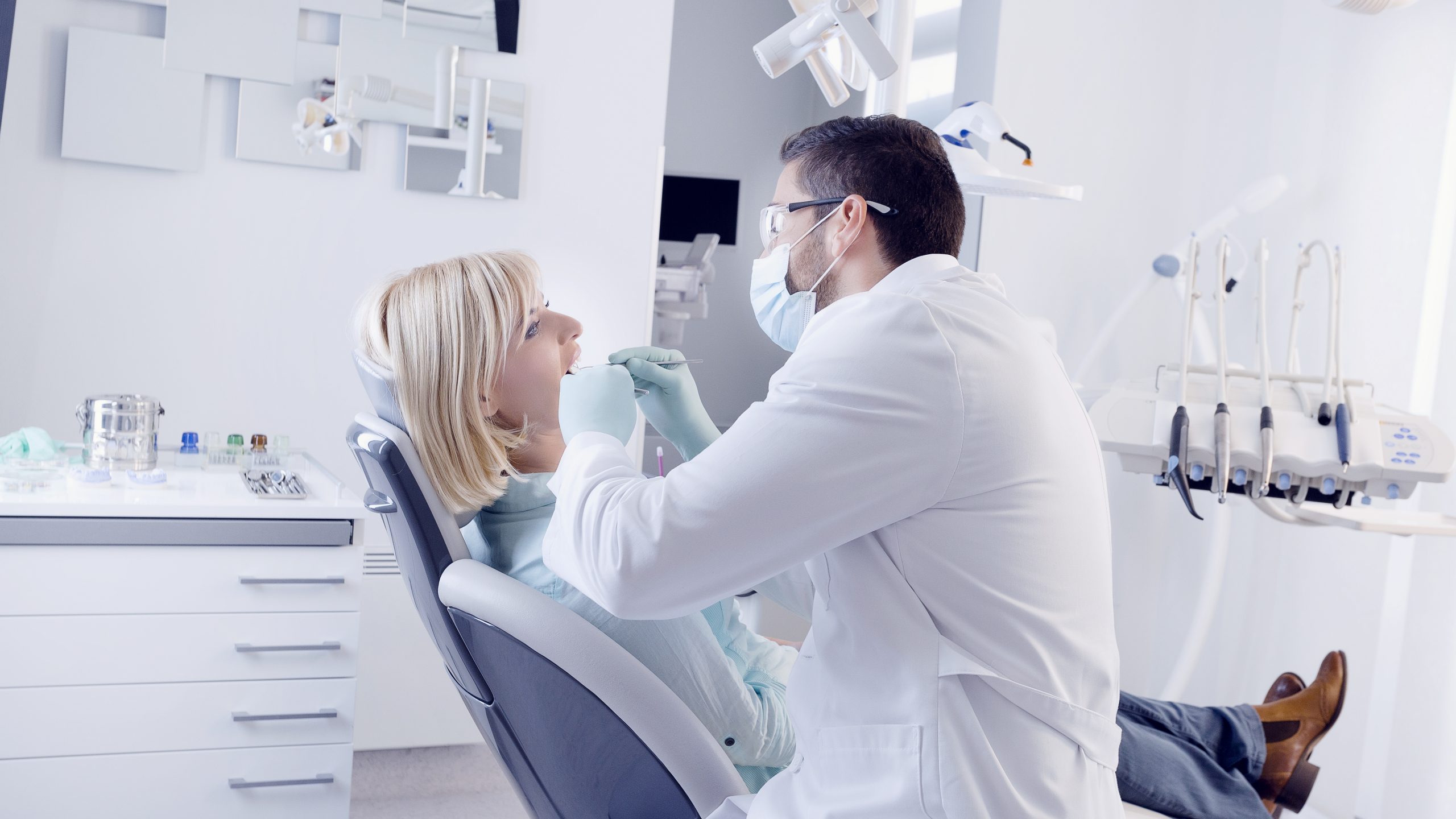 Dentist in Whiteland, IN